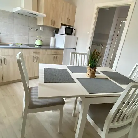 W Maniowach Маньови